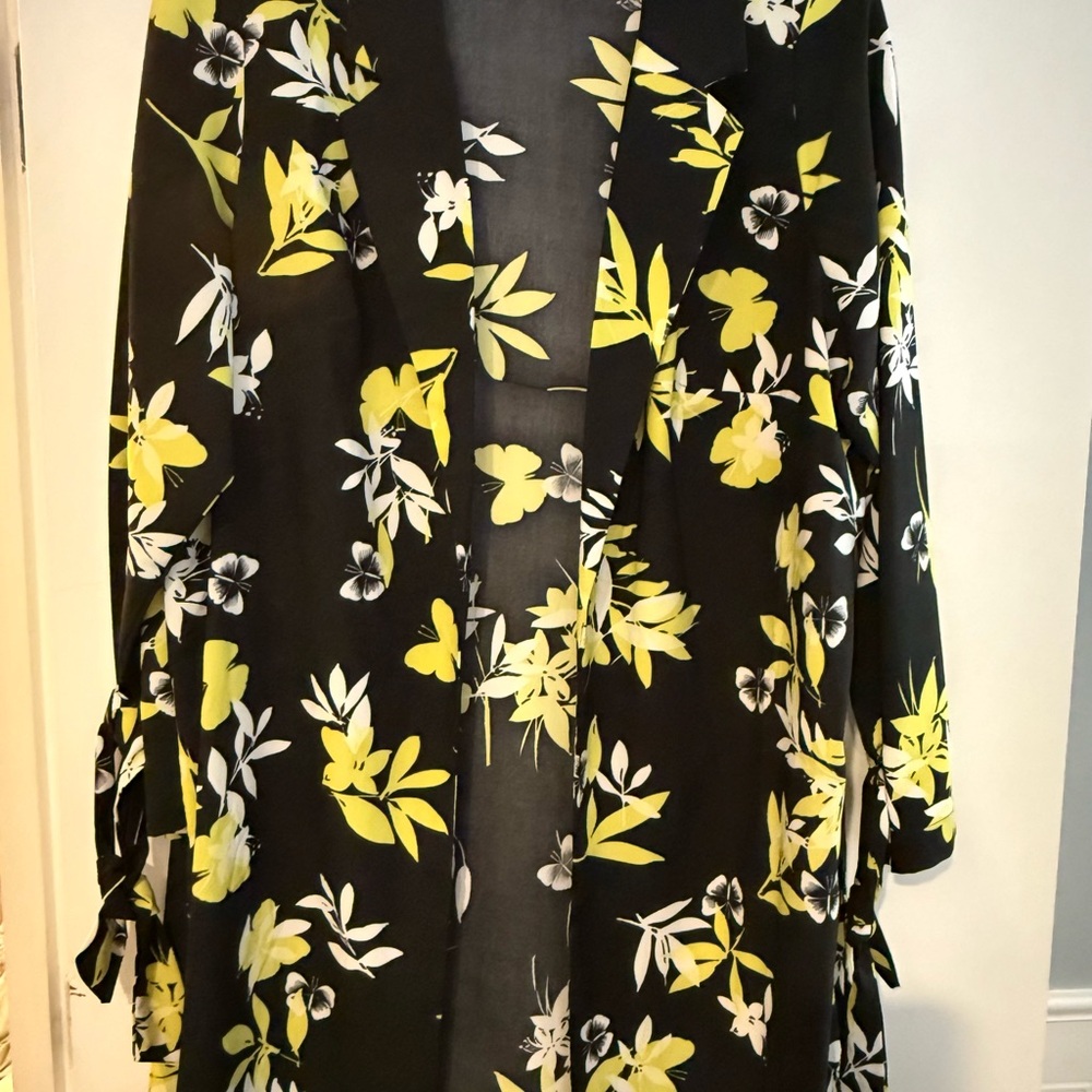 Roz & Ali Black Kimono with Yellow Floral Design